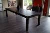 Fabrication d'une table sur mesure avec plateau en granit aspect cuir