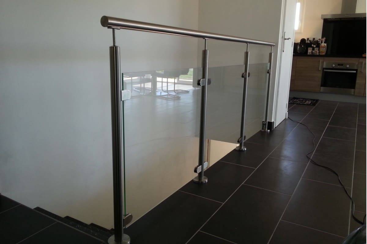 Garde corps inox et panneaux de verre
